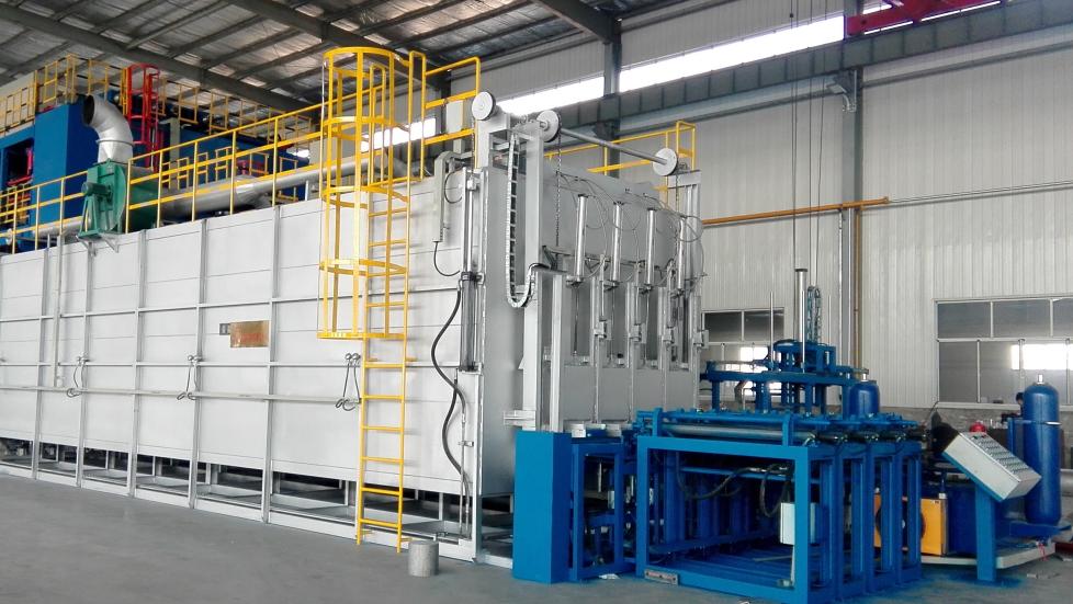 Efficient and energy-saving aluminum rod heating furnace and long rod hot shearing furnace